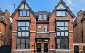 Amber Delightful Suite Moseley Mews, Birmingham By Staystaycations